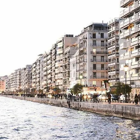 Apartment Beautiful 1-bedroom Next To Center Thessaloniki